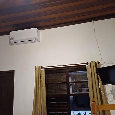 Aparthotel Pouso Do Beija Flor Parati Esterno foto